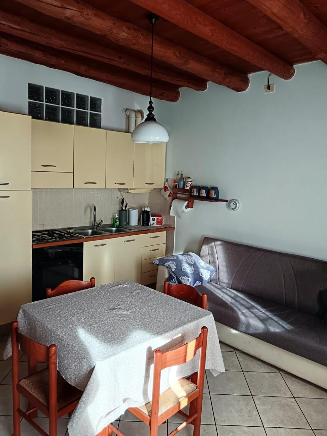 Casa Giulia - Valeggio Sul Mincio Apartment Luaran gambar