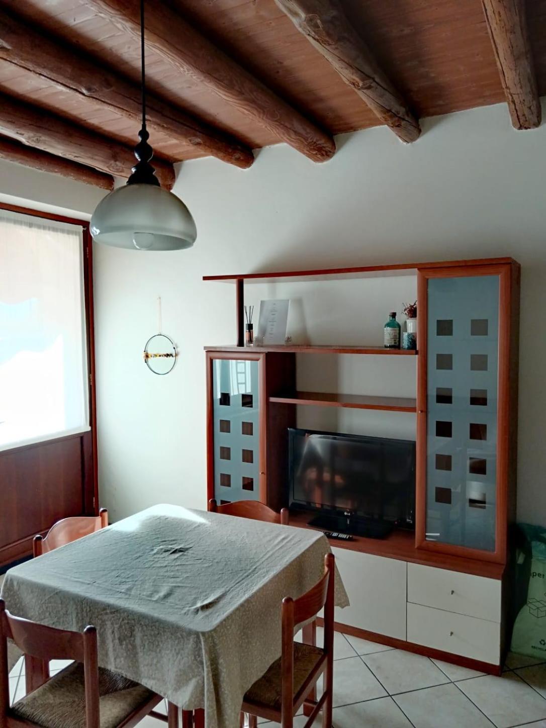 Casa Giulia - Valeggio Sul Mincio Apartment Luaran gambar