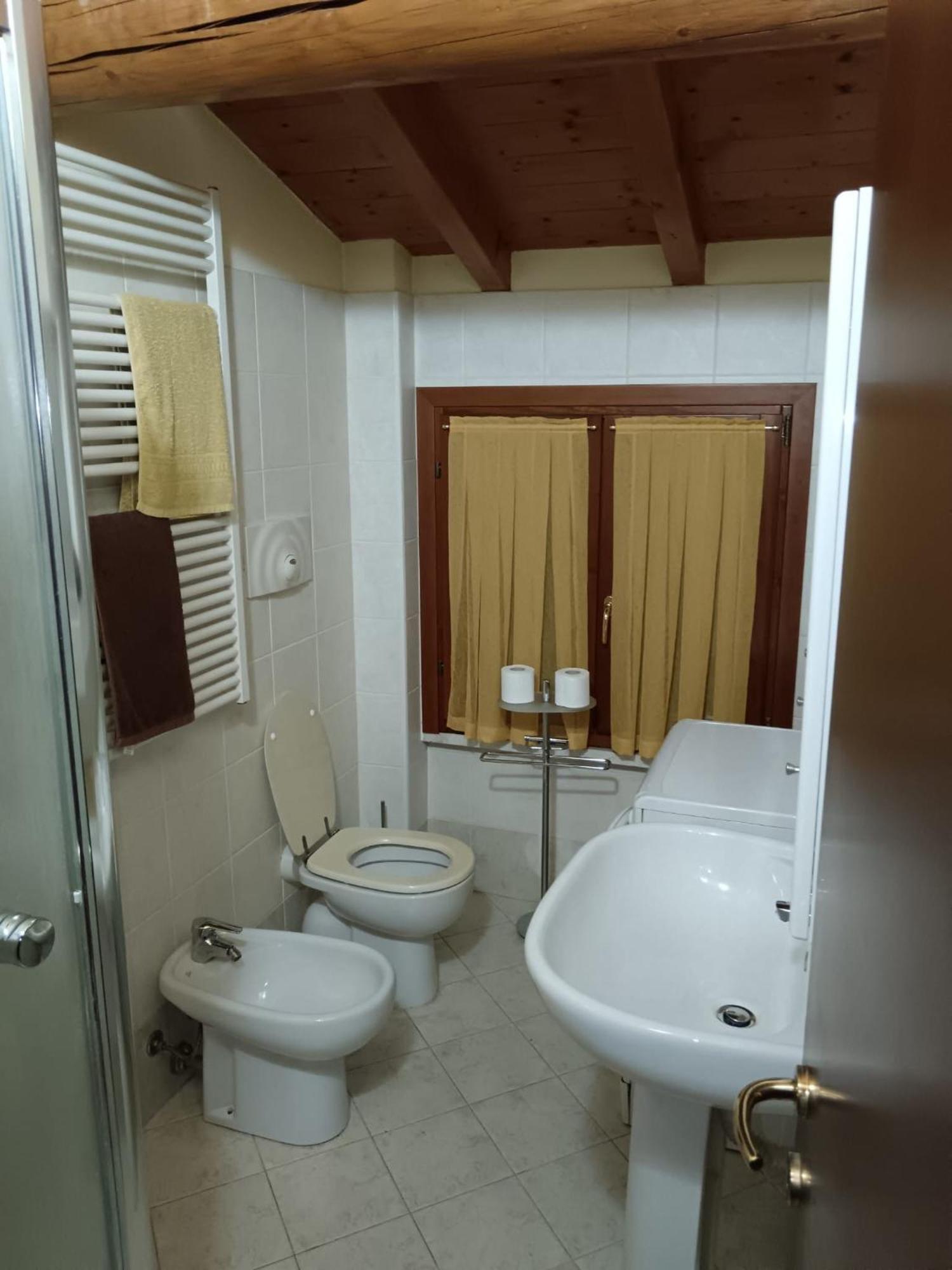 Casa Giulia - Valeggio Sul Mincio Apartment Luaran gambar